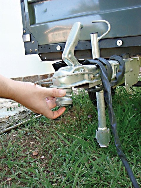 BLOKADA ZACZEPU HAKA PRZYCZEPY ZABEZPIECZENIE